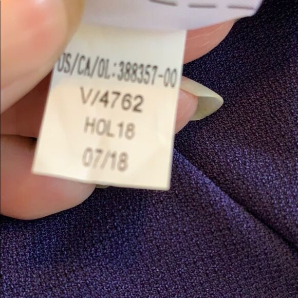 Nwot Banana Republic purple ruffle front b… - Picture 7 of 7